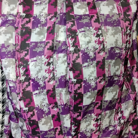 Anthropologie Tulle - Picture 3 of 5